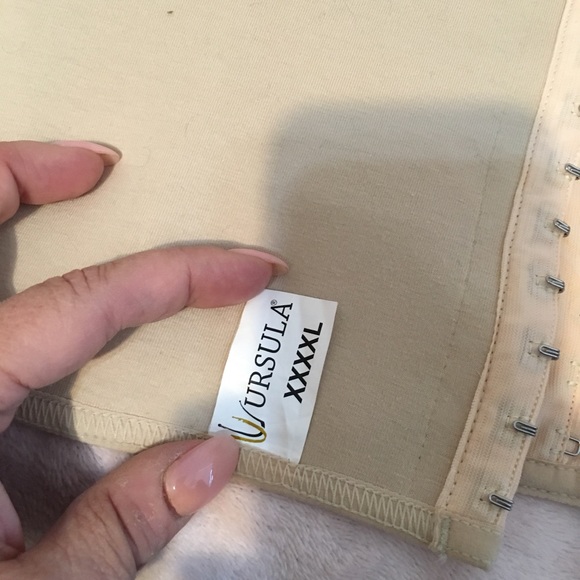 Plus size waist cincher - Picture 2 of 3